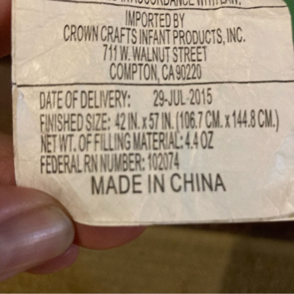 Toddler bed size Mickey Mouse Disney Blanket/Comforter. - Picture 3 of 4